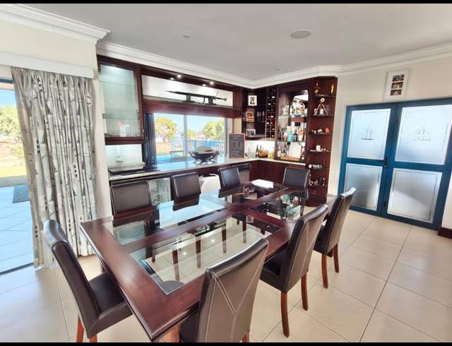 4 BEDROOM HOUSE FOR SALE IN VAAL MARINA